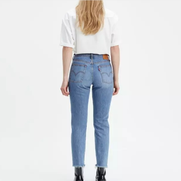 Levi's Wedgie Denim - Picture 3 of 6